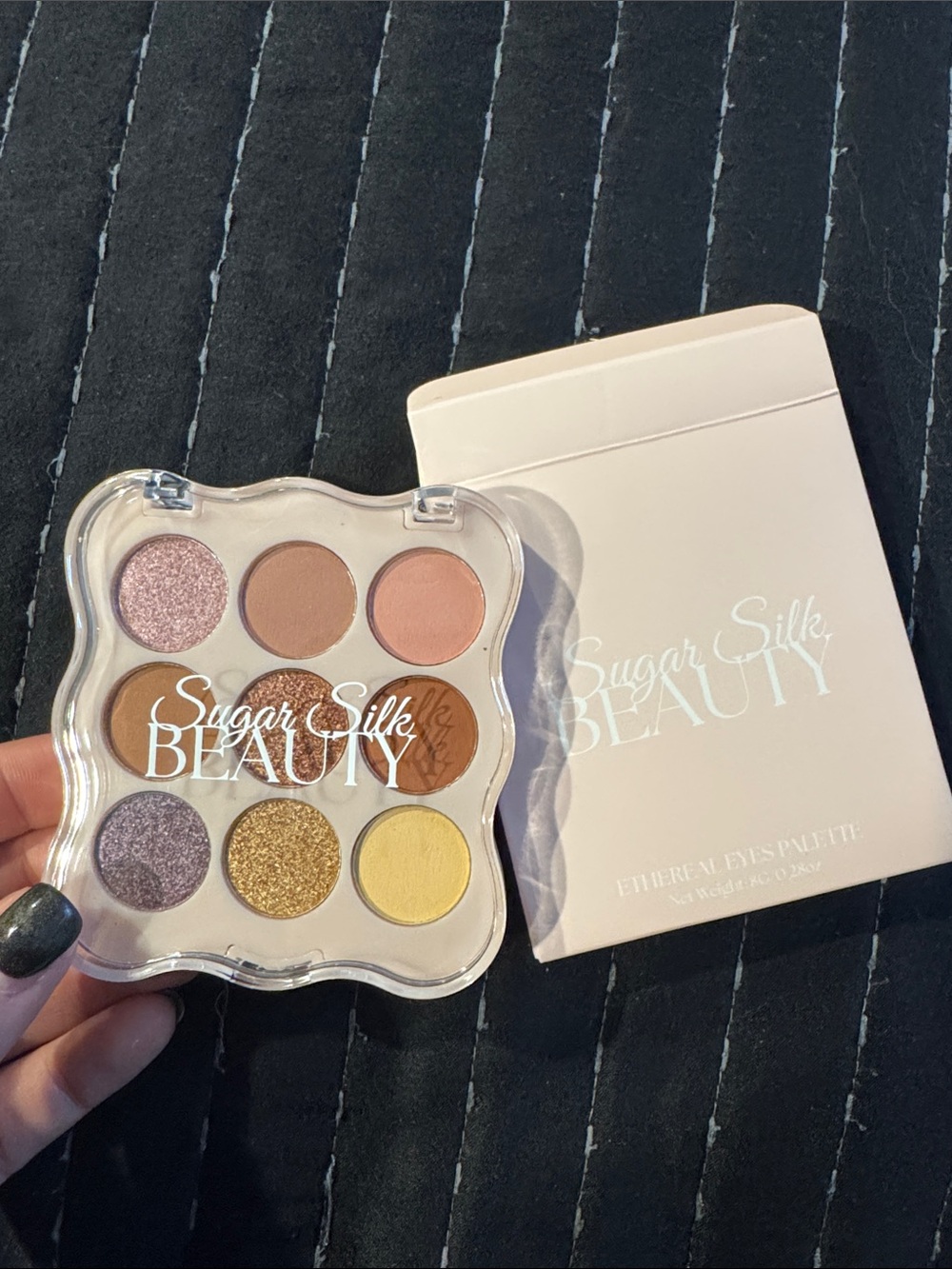 9-Shade Eyeshadow Palette — Pink, Brown, Gold & Yellow Tones